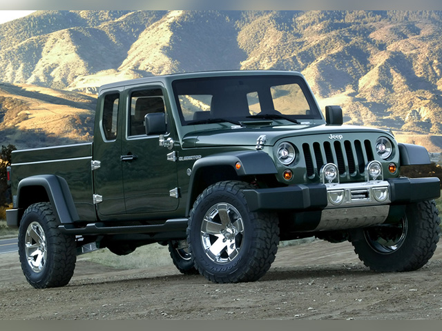 The Jeep Gladiator, launched in 2005, might be a precursor to a new Jeep pickup truck proposed for production beginning in 2017. (Photo Courtesy Fiat-Chrysler)